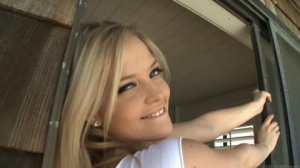 Alexis Texas cabalga una polla gruesa