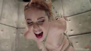 Ella disfruta haciendo un amarna miller porno muy salvaje