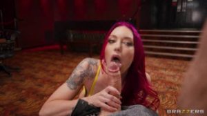 Con esta pelirroja este porno de redtube gratis se pondrá muy bueno