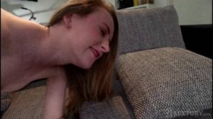 Ella sentirá el sexo anal gratis de principio a fin en este porno