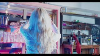 La enfermera del drtuber video extraña mucho a su novia tetona